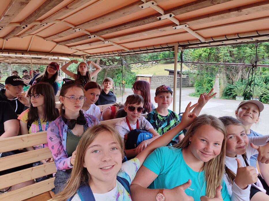 Výlet VI. a IX. třídy do Safari parku do Dvora Králové nad Labem