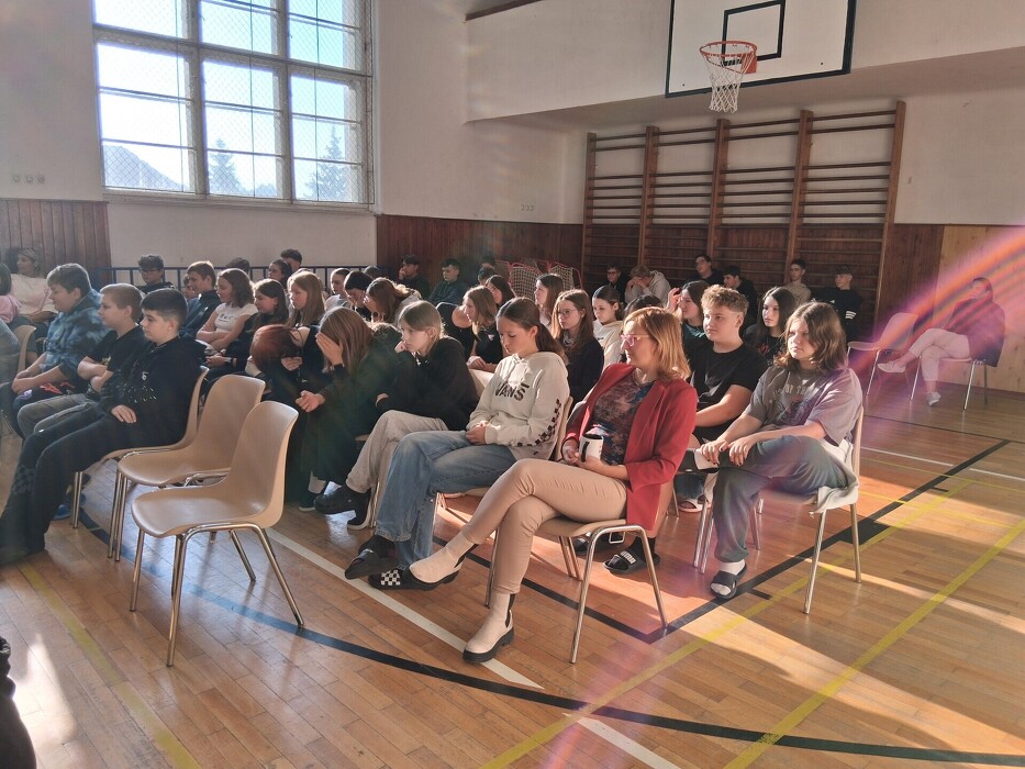 Hudební program pro celou školu