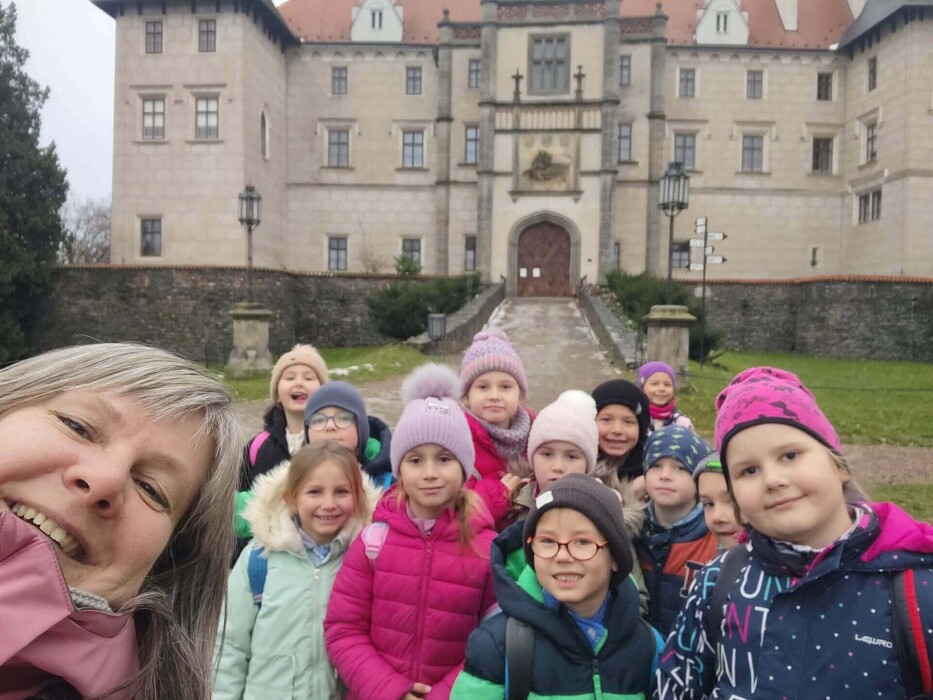 Zámek Žleby - vánoční výlet 1.A