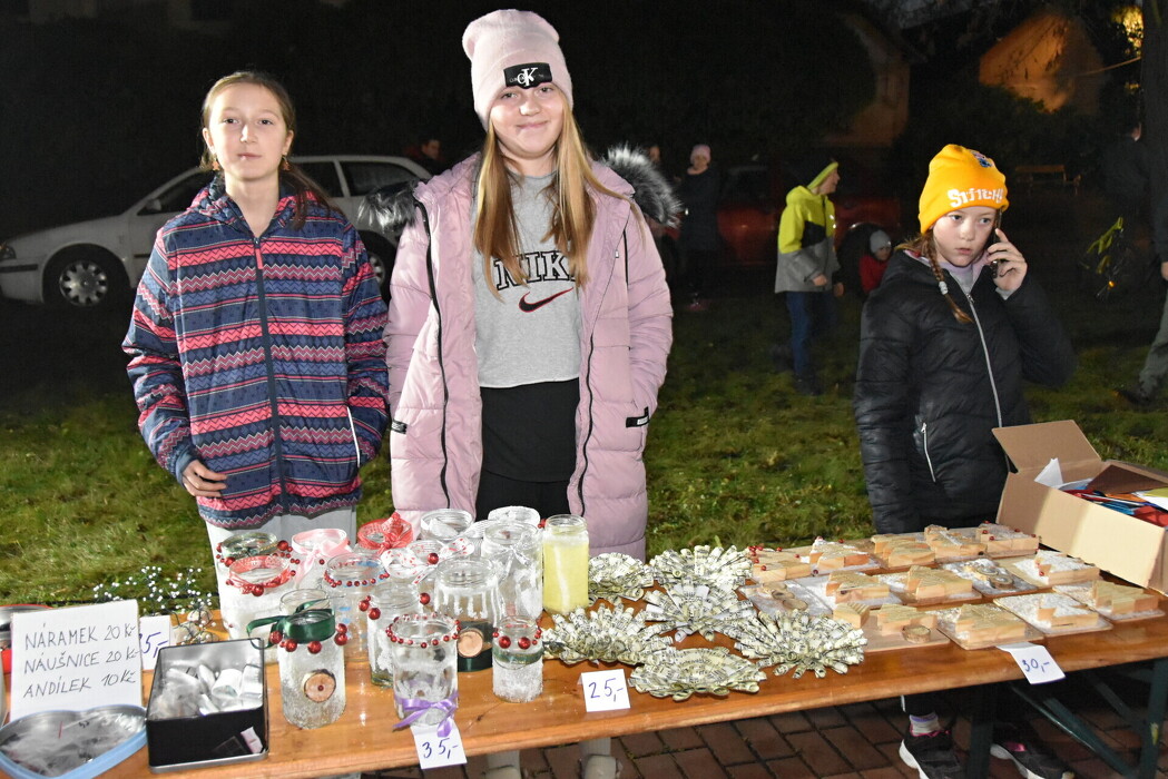 Zpívá celé Česko